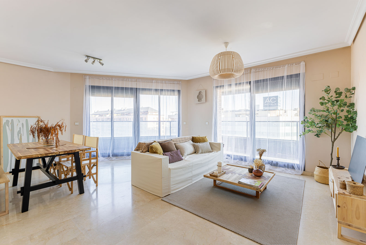 Apartment for sale in Valencia