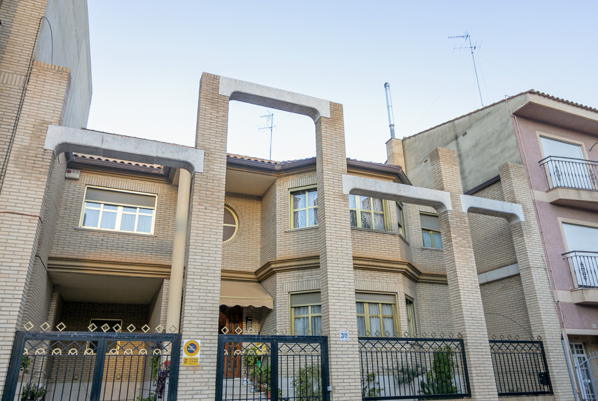 Villa for sale in Picassent