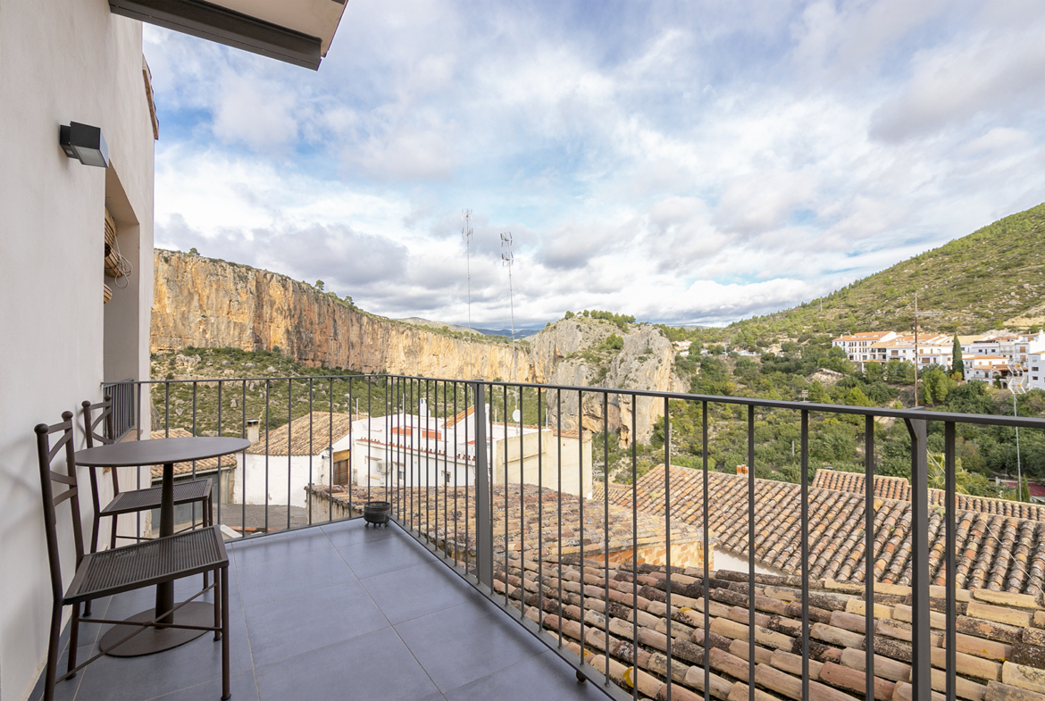 Villa for sale in Chulilla