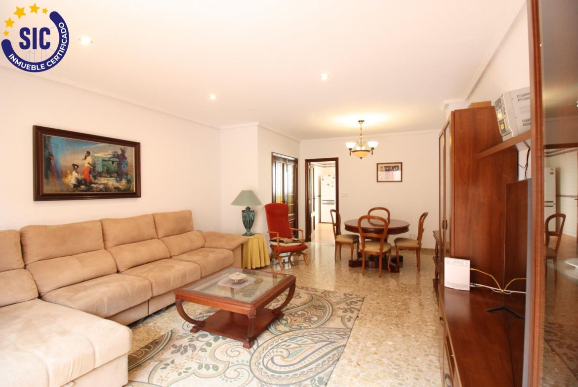 Villa for sale in Meliana