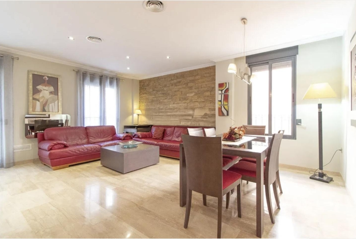 Villa for sale in Lliria