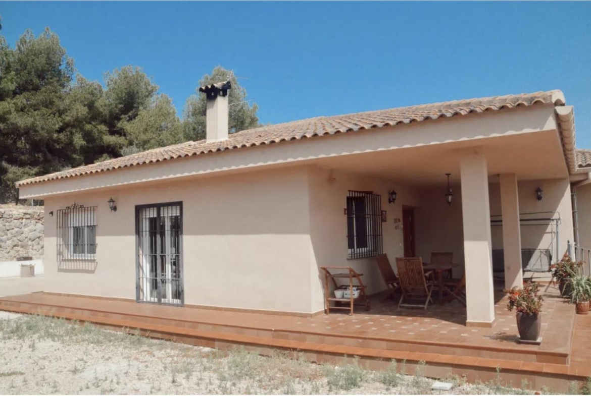 Villa for sale in Valencia