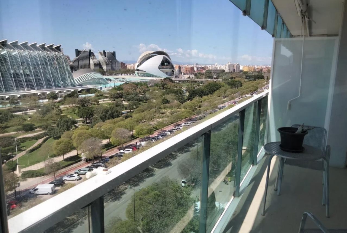 Apartment for sale in Valencia