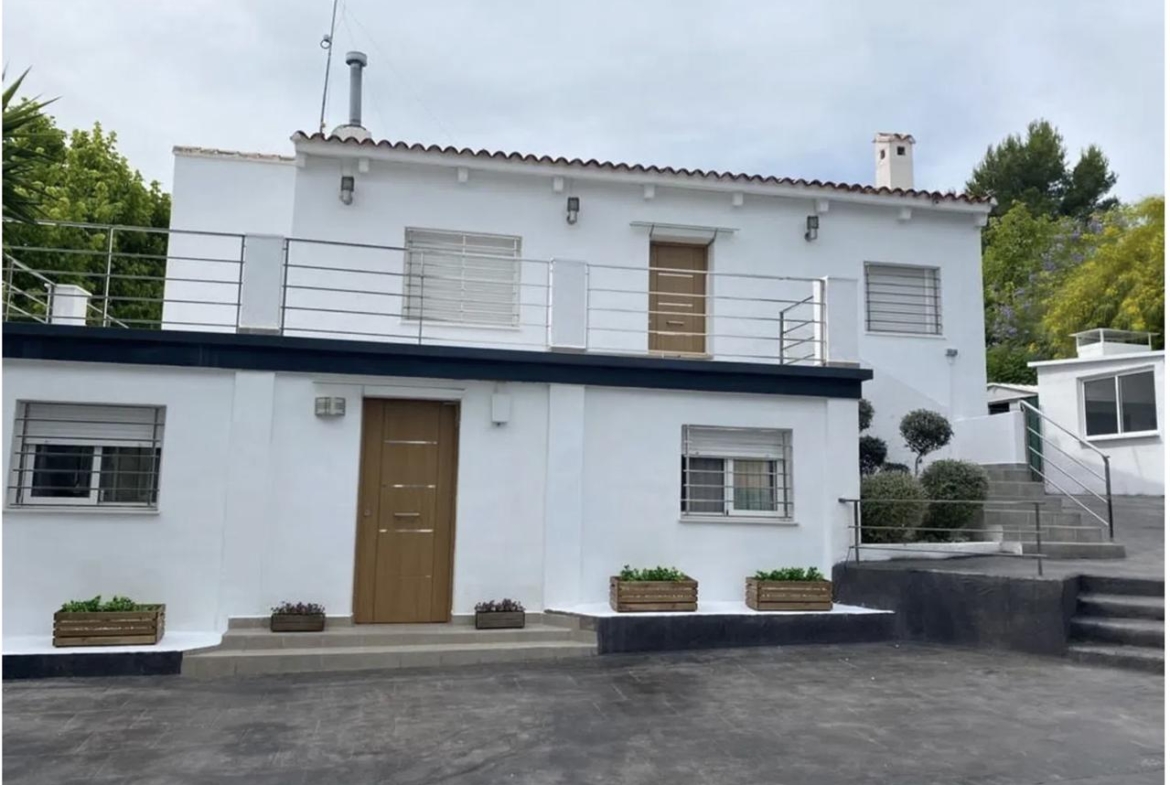 Villa for sale in Alberique