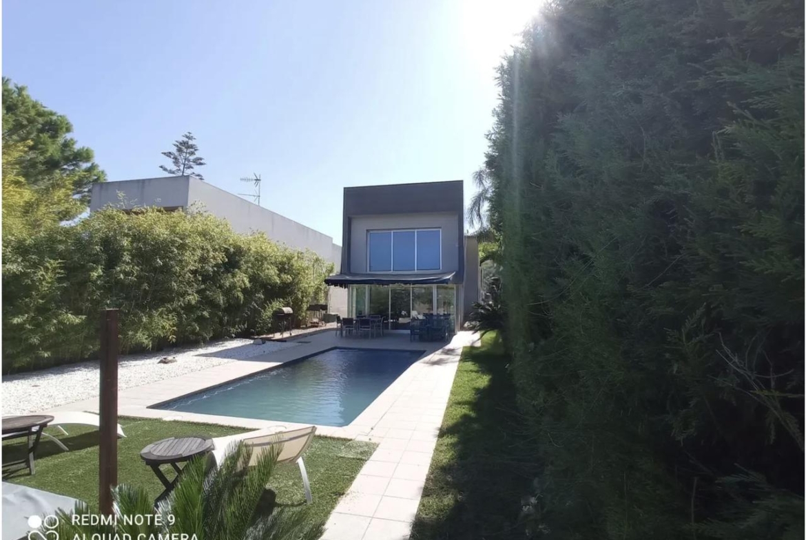 Villa for sale in Chiva