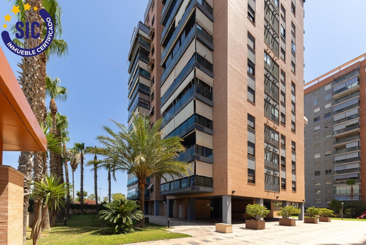 Penthouse for sale in Mislata