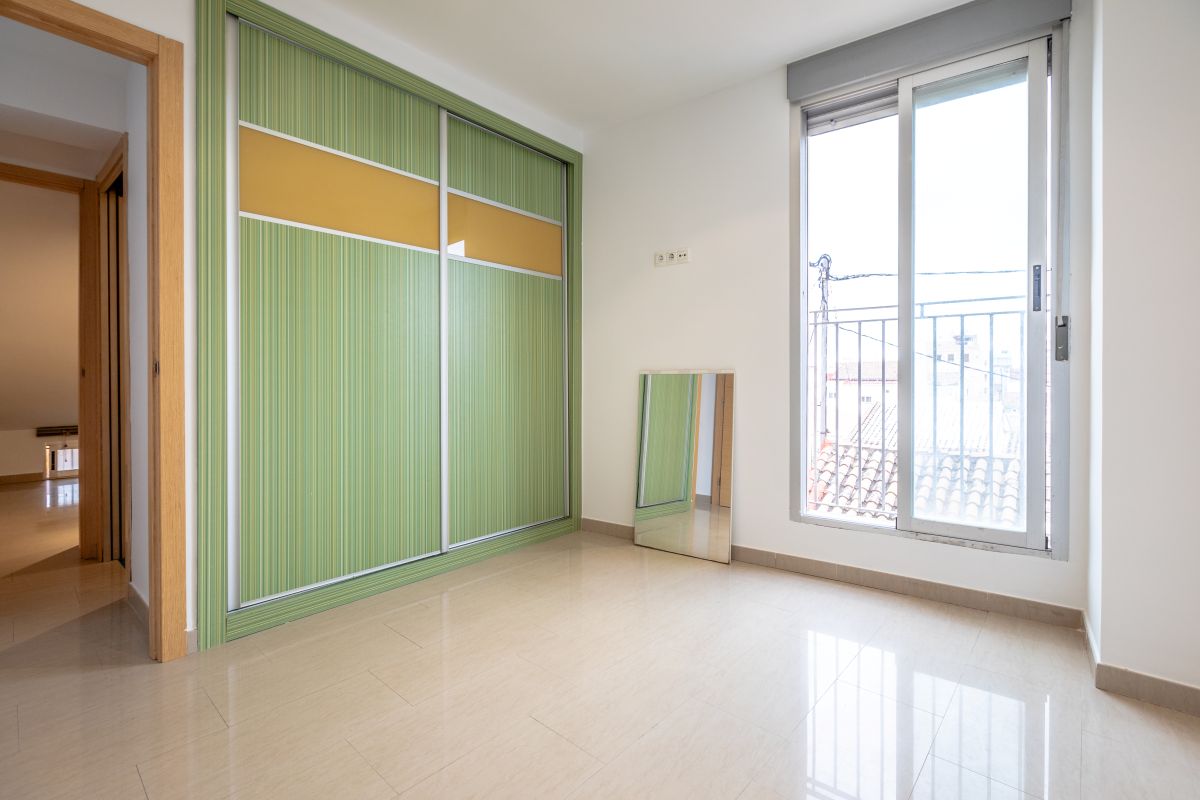 Duplex apartment close to sea for sale in Valencia city, Cabanyal