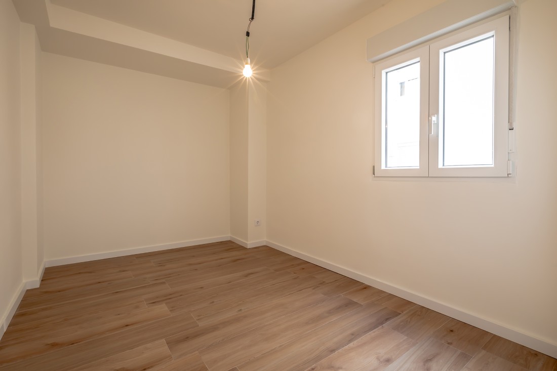 Apt in Valencia (14) Fully renovated apartment in the Patraix district in Valencia
