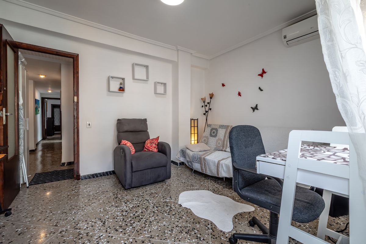 Apartment for sale in Valencia city – Monteolivete