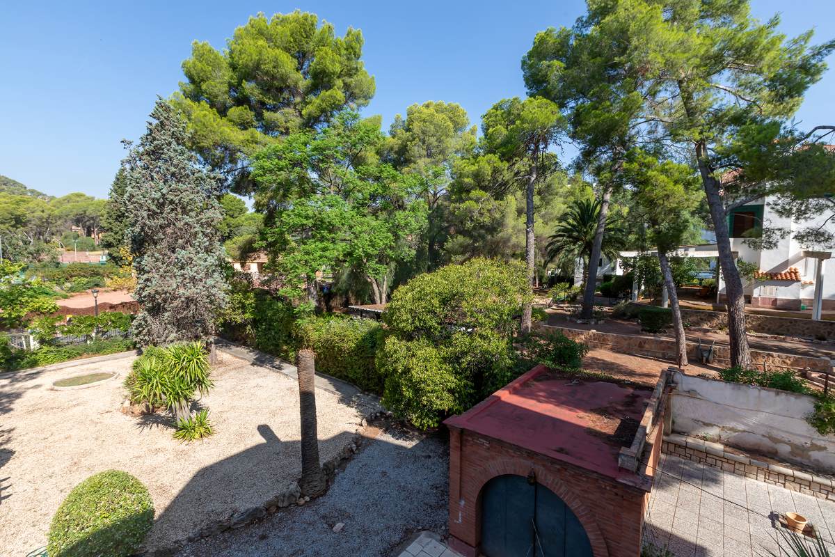 Villa for sale in Naquera, Valencia