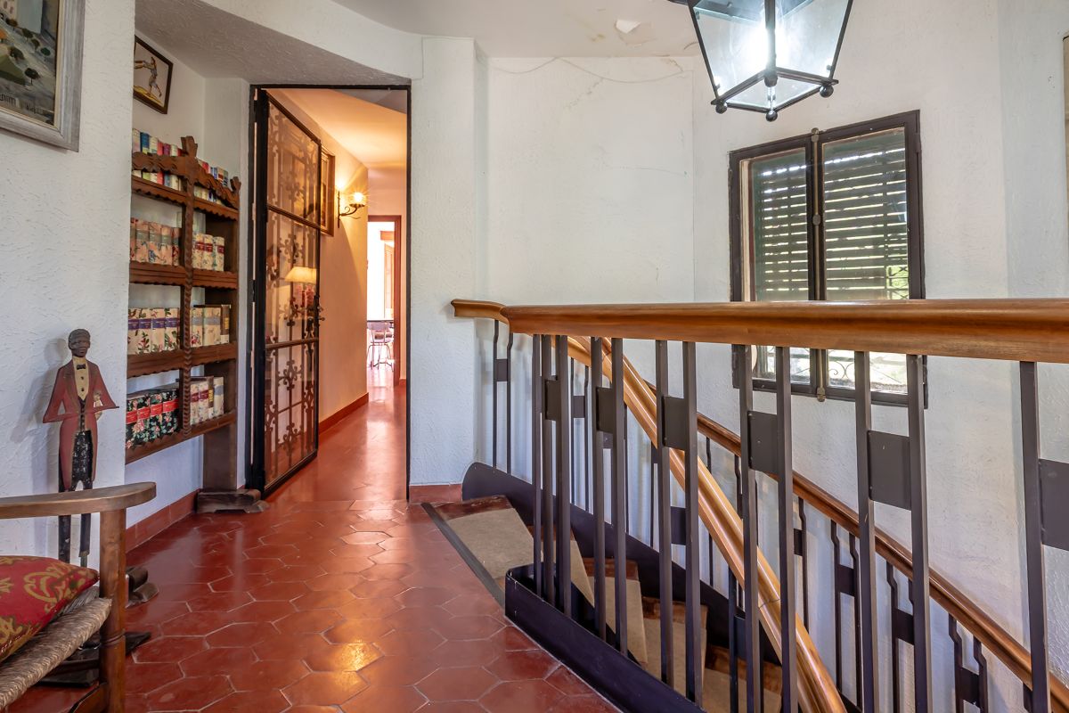 Villa for sale in Naquera, Valencia