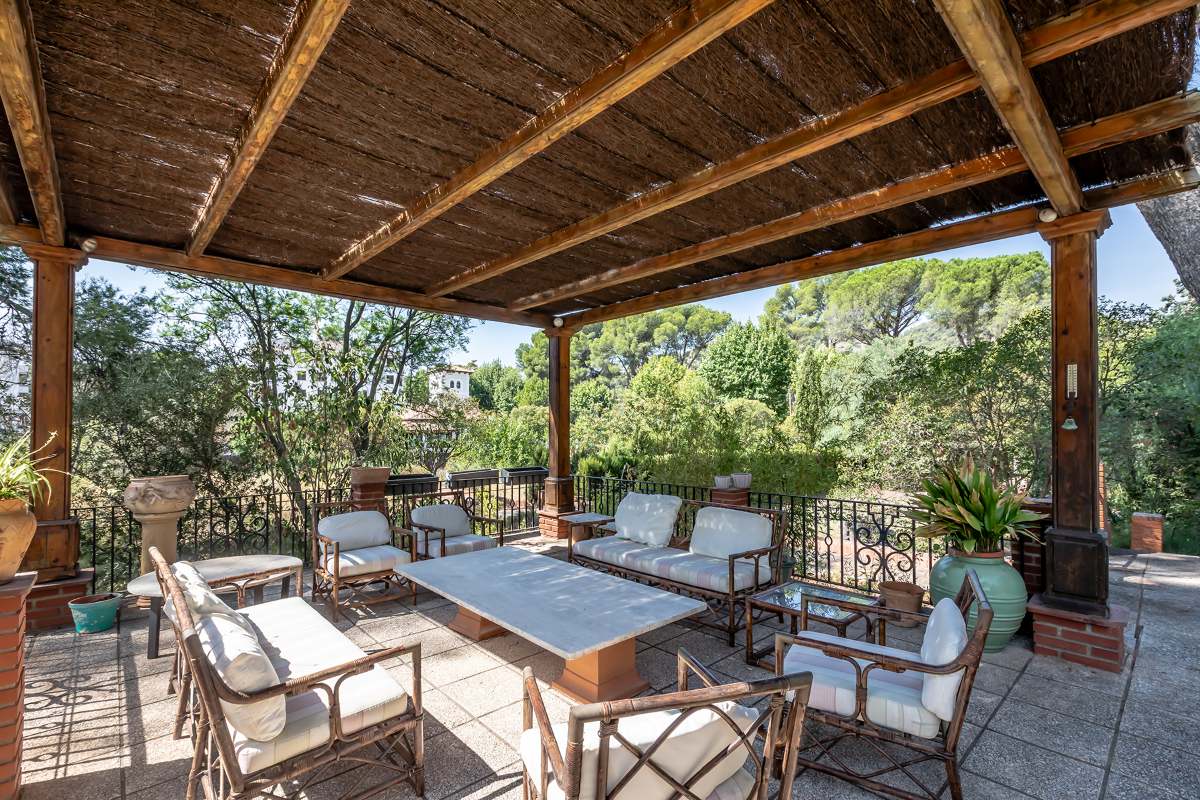 Villa for sale in Naquera, Valencia