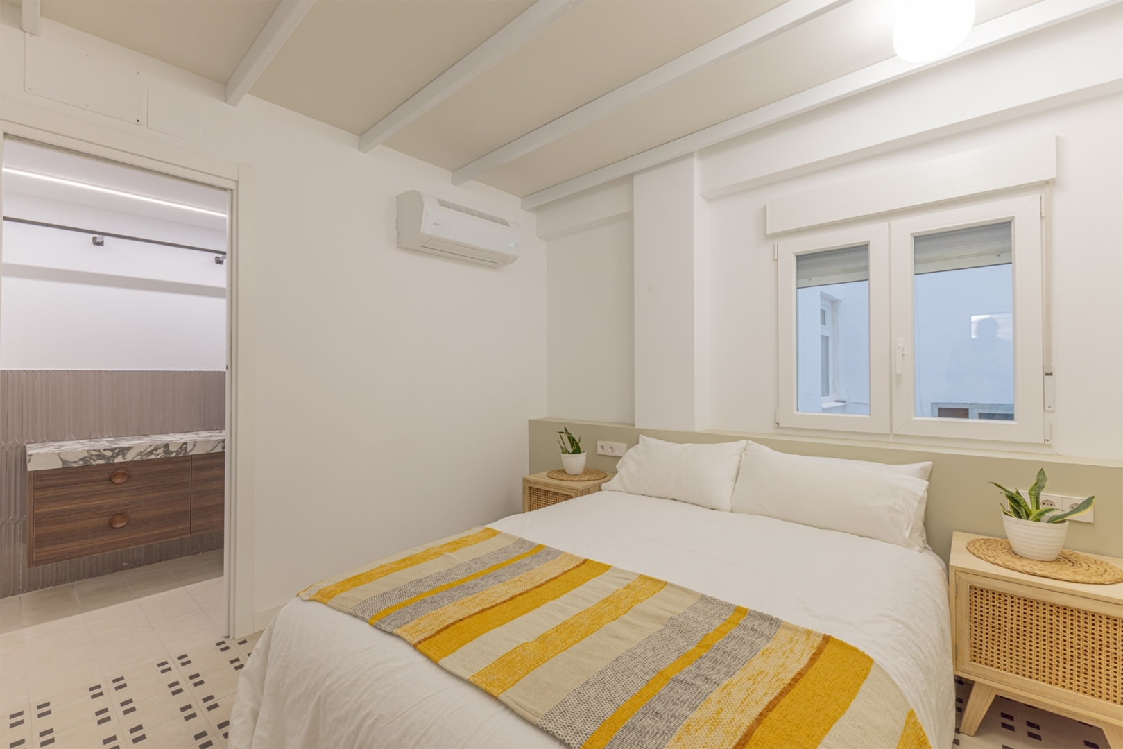 Apartment Valencia city (7) Renovated apartment for sale in Valencia city – Arrancapins