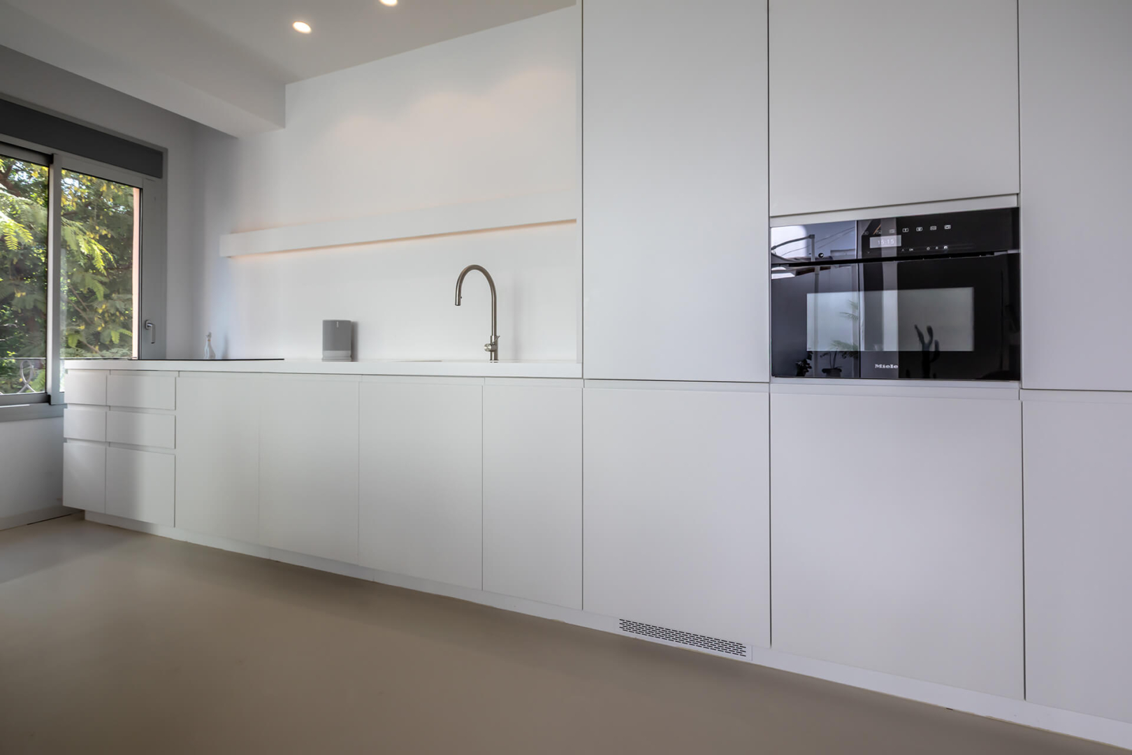 Renovated apartment with terrace for sale in Valencia city – Ruzafa
