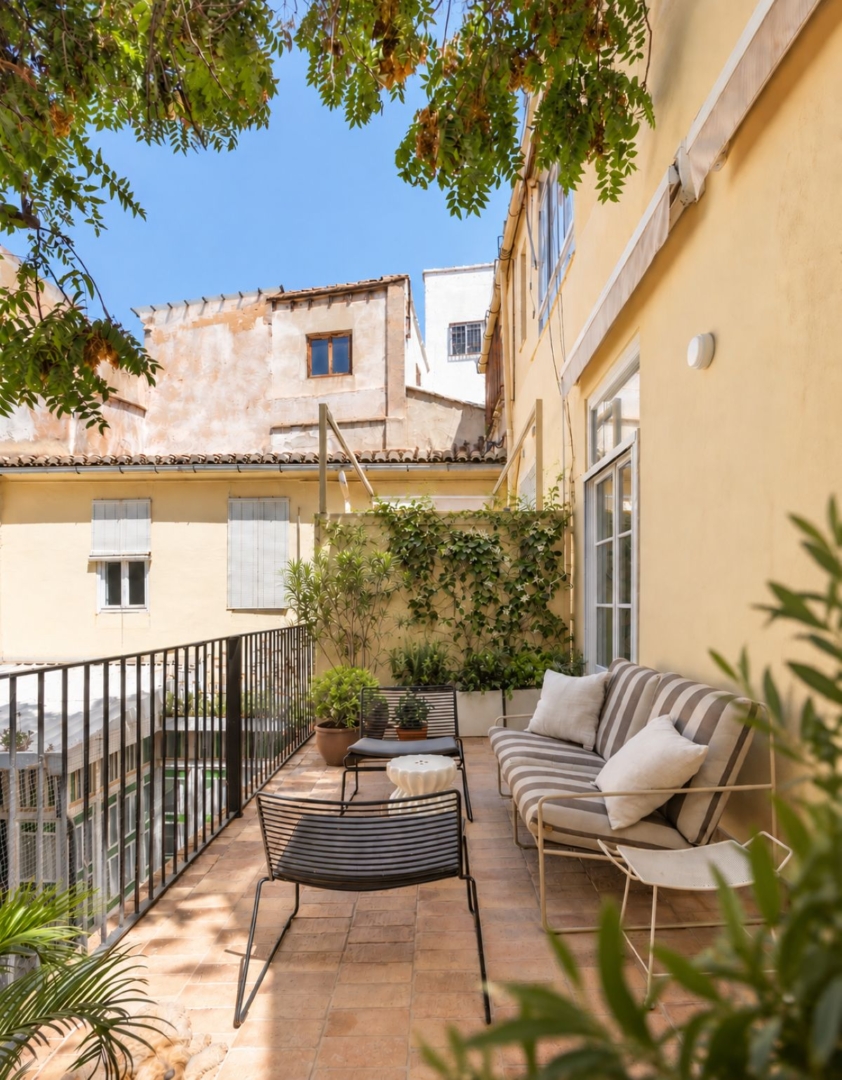 Renovated apartment for sale in Valencia city