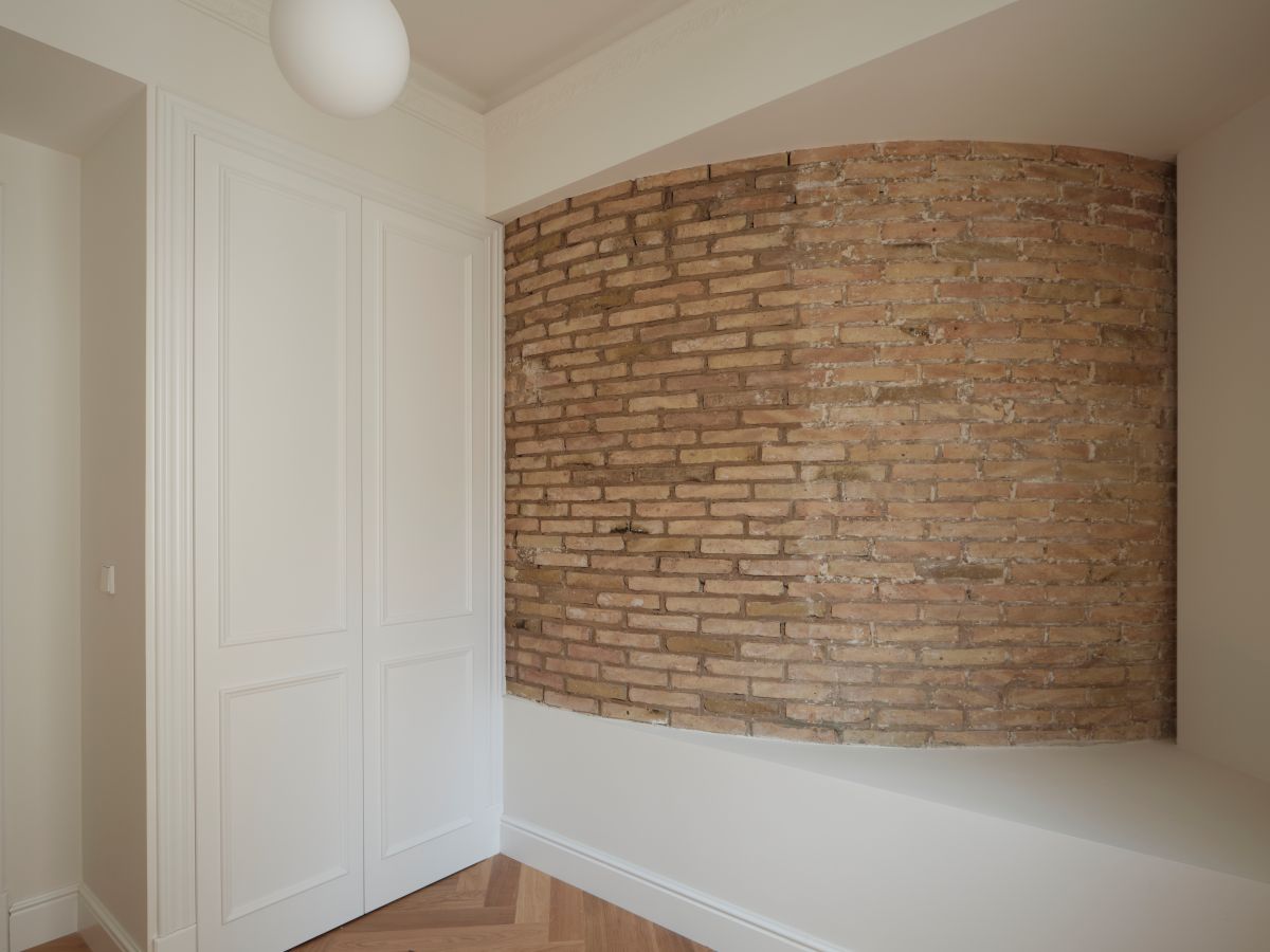 Renovated apartment for sale in Valencia city