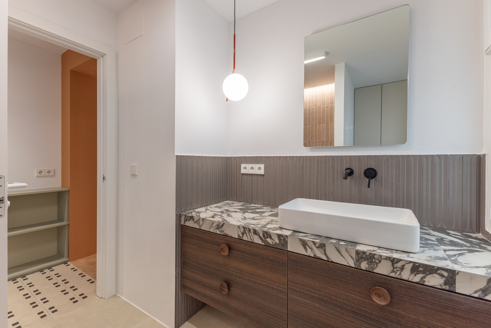 Apartment Valencia city (6) Renovated apartment for sale in Valencia city – Arrancapins