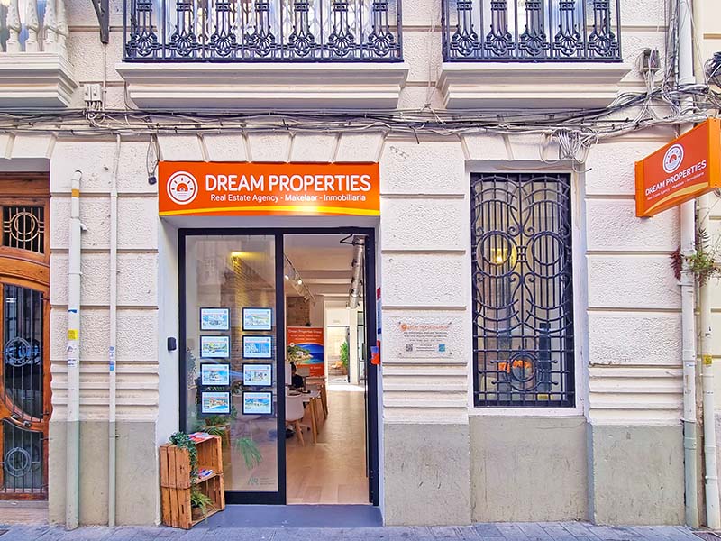 Dream Properties Valencia office in Valencia - Calle Denia 49 Ruzafa